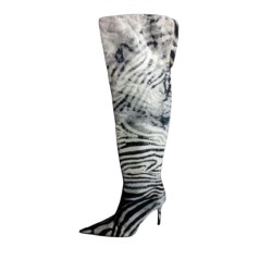 Limícolas Renato Nucci Modelo de Ivory Vicari