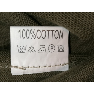 Cor do vintage cáqui com camisola derrotada