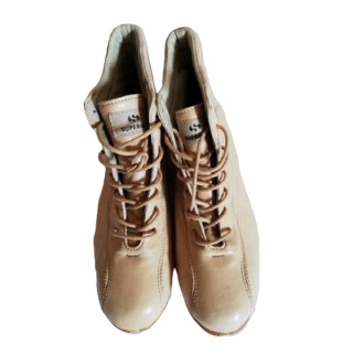 Boots Superga Female Collector