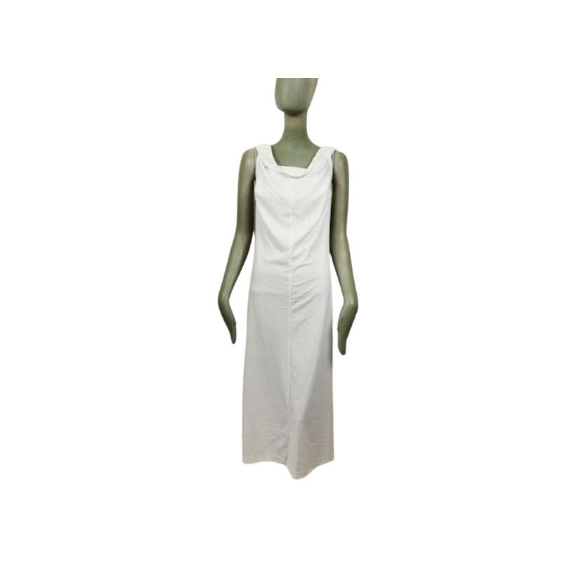 Vestido vintage creador no pecho