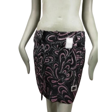 Falda corta Nicoletta Ruggiero Modello 0204