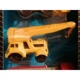 5 vehículos Maiseto Modelo Construcción
