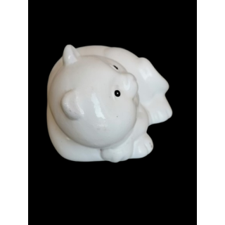 White Ceramic Cat Figurine – Vintage 2000 (5.5 x 11 cm)