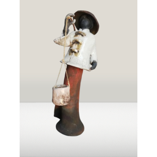 Sculpture carrying terracotta water signed RC – craft piece 32 cm