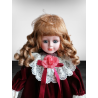 Muñeca de porcelana victoriana - Vestido de Burdeos 40 cm