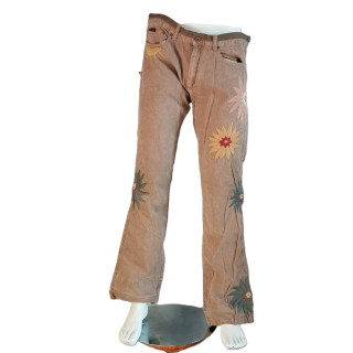 Hosen Weber Gestickte Blumen Modelo 032 / 152.12000-15