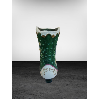 Vintage decorative boot in hand painted porcelain – Green and pink flowers