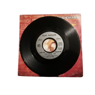 Cliff Richard – Dreamin