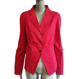 Blazer rojo Calterado Cecilia Bilaci Nueve T48