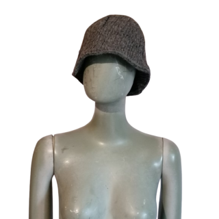 Vintage bob cap Just Cavalli 100% di lana vergine - come nuovo