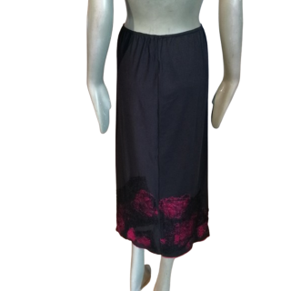Vintage 90s Midi Skirt Made in Italy Black Red Detail Like Neuve