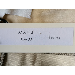 Venera Arapu Archivio stallo a scadenza jogger