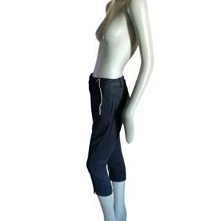 HH con sigaretta Pantacourt Hache Archivio nero Archive Italian Designer