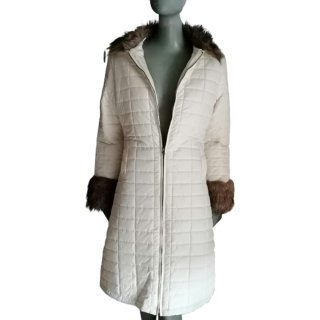 Pêlo de atelier acolchoado arquivado