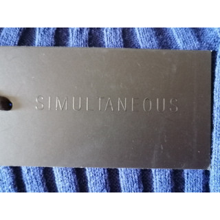 Simultaneous Archive – Pull maille côtelée bleu cobalt Deadstock