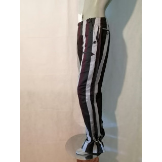 Retro-Hose Atsuro Tayama
