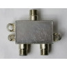 Splitter 2 Uitgangen 5-2300MHz REF 960140