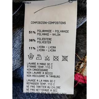 Hermosa camiseta del colector Voyage