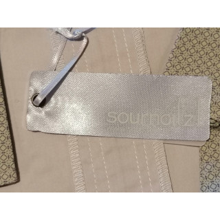 Sovoiz schüttelte Taubenkleid