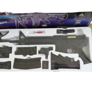 Semi-automatische aanvalgeweer