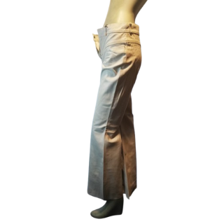 Modelo D63201090 Hacha Pantalones de cuero