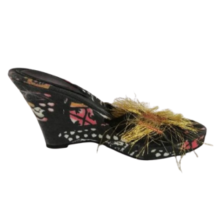 Sandalen Indian Rose Wig