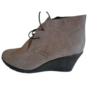Boots Zaza & Pata Wedge Hak